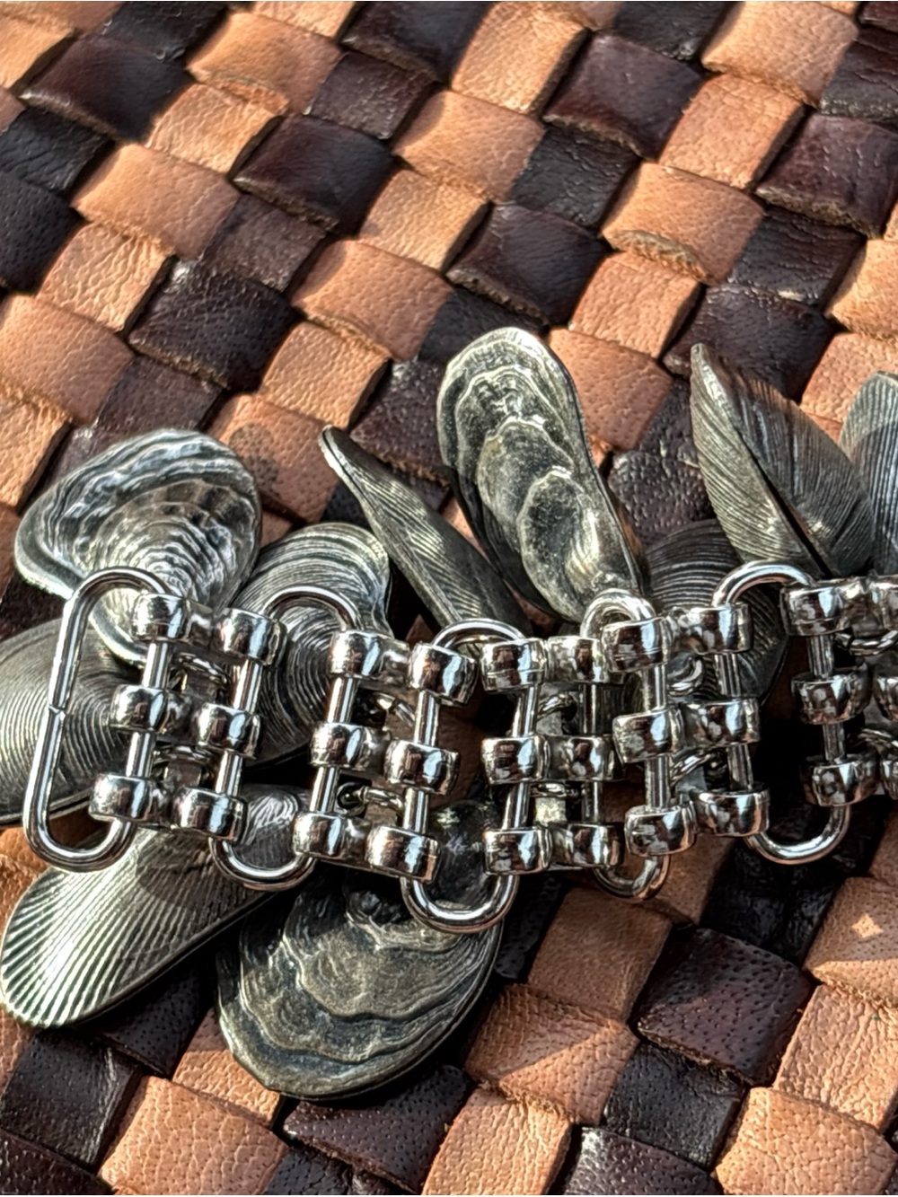 Napier Seashells Charm Bracelet Vintage Oysters Clams Mussels Cha Cha SilverTone - Picture 13 of 16